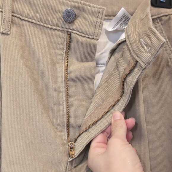 Levis Premium Wide Leg Pleated Crop Corduroy Pants Khaki High Waist Size 25 - Picture 7 of 13